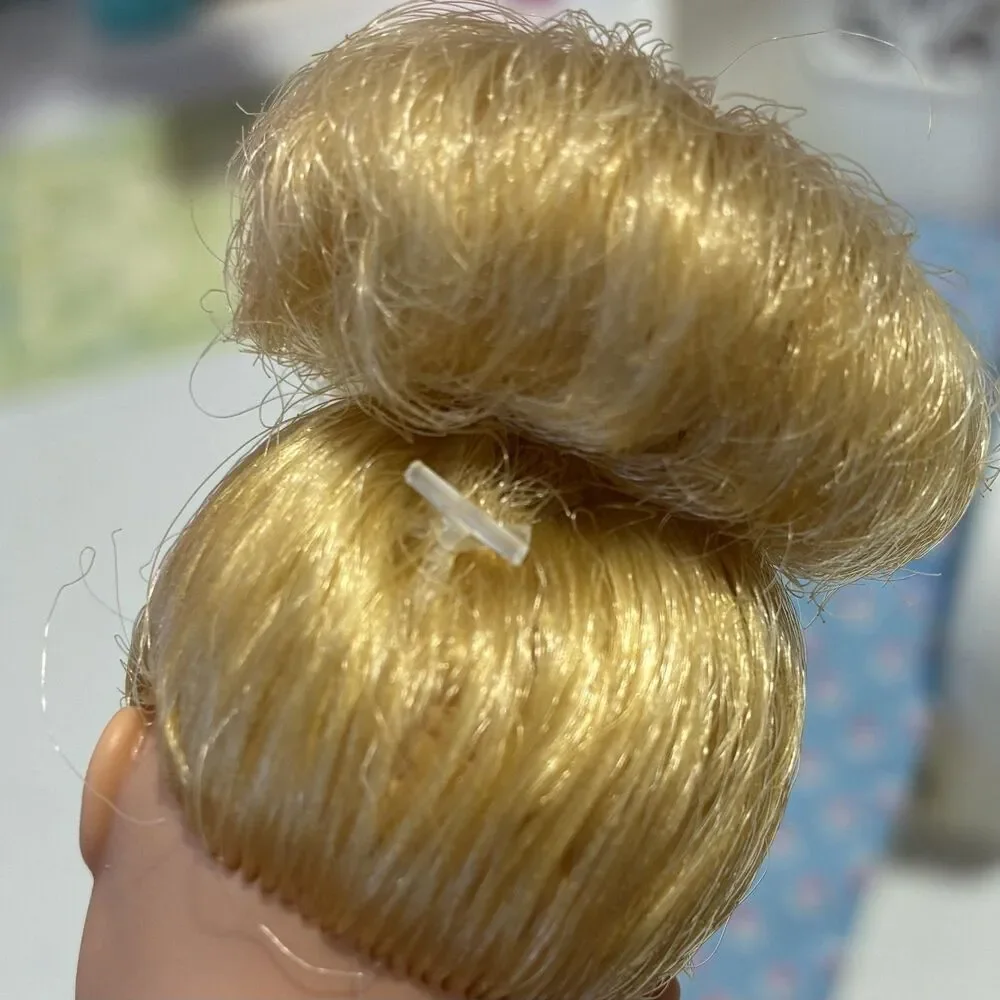 Barbie You Can Be Anything Coffee Shop Barista Doll Curvy Blonde Bun Millie Face